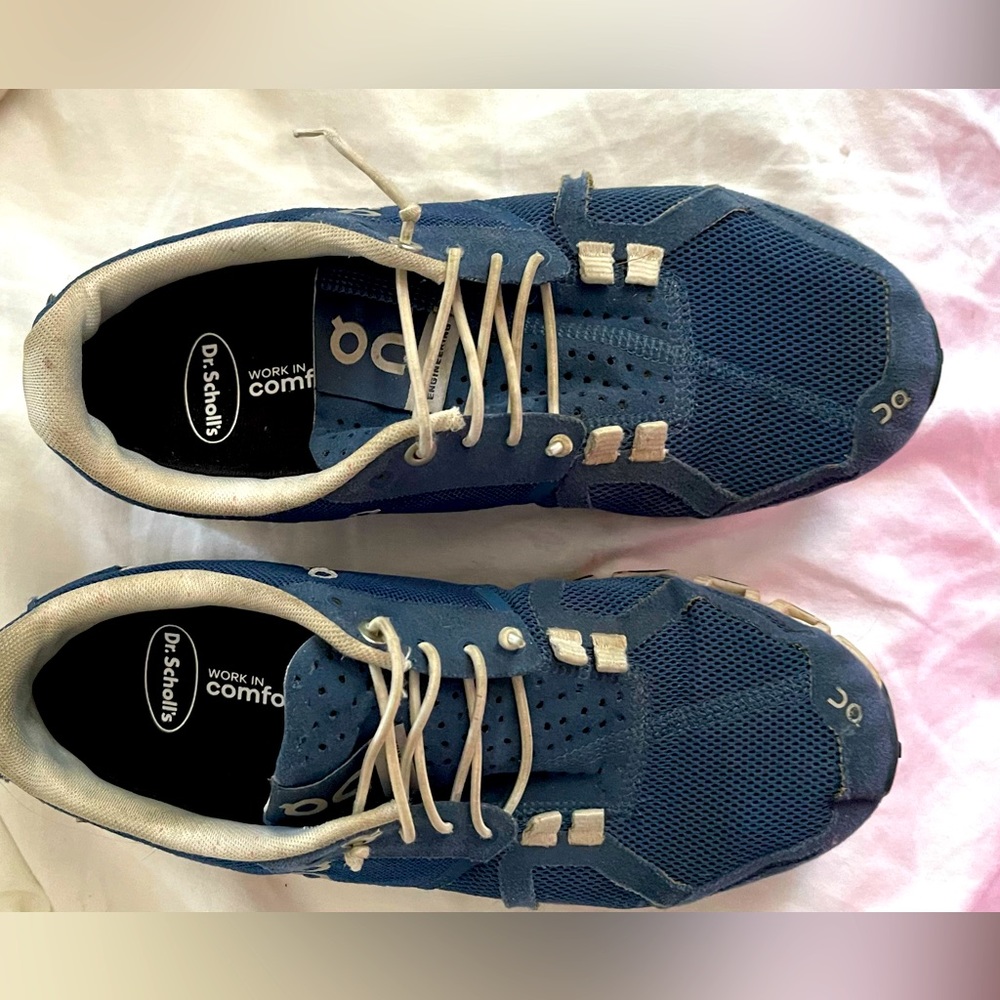 ON Cloud Sneakers Blue